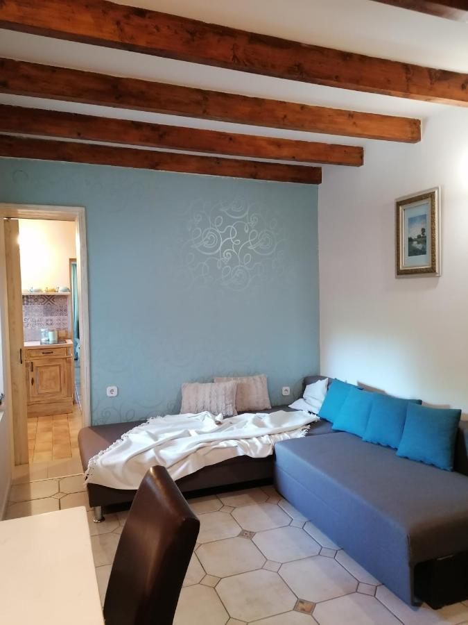 Bastya Apartman Eger Exterior foto