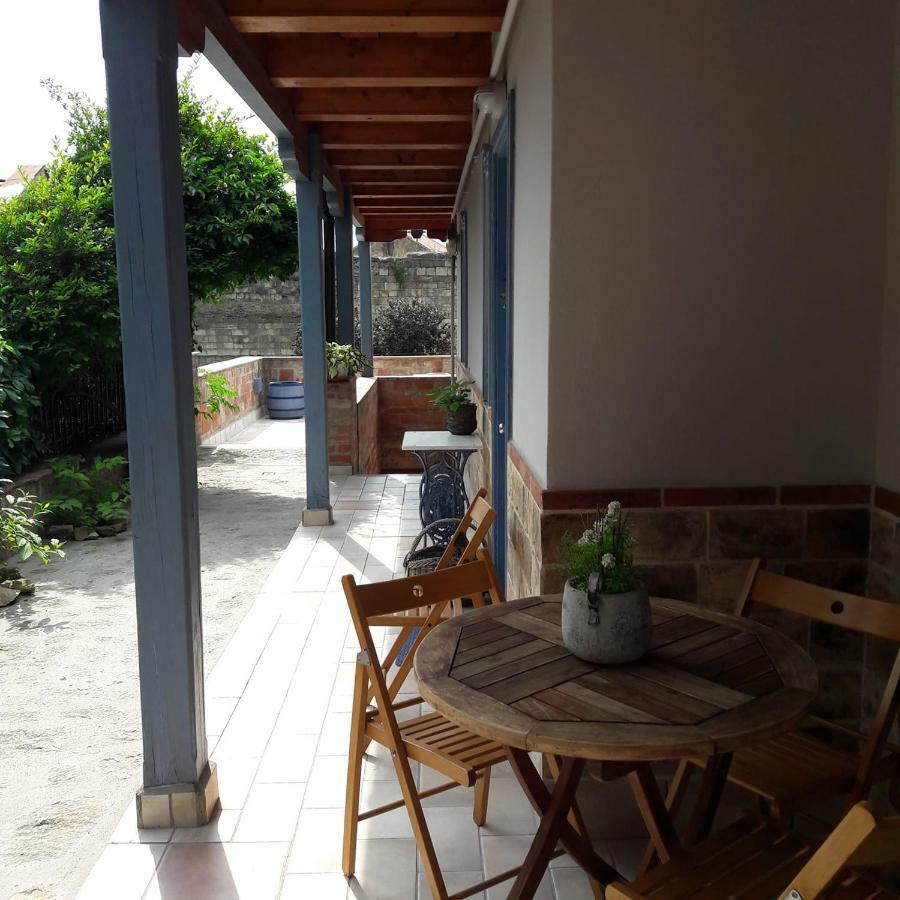 Bastya Apartman Eger Exterior foto