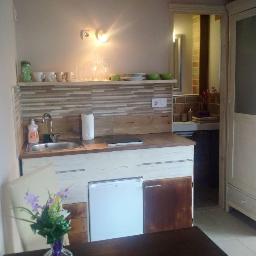 Bastya Apartman Eger Exterior foto